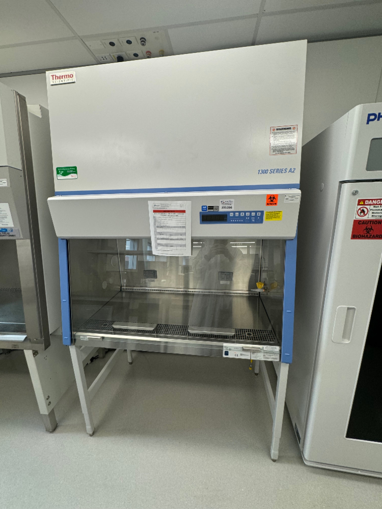 Image of Thermo 1300 Series A2 4' Biosafety Cabinet
